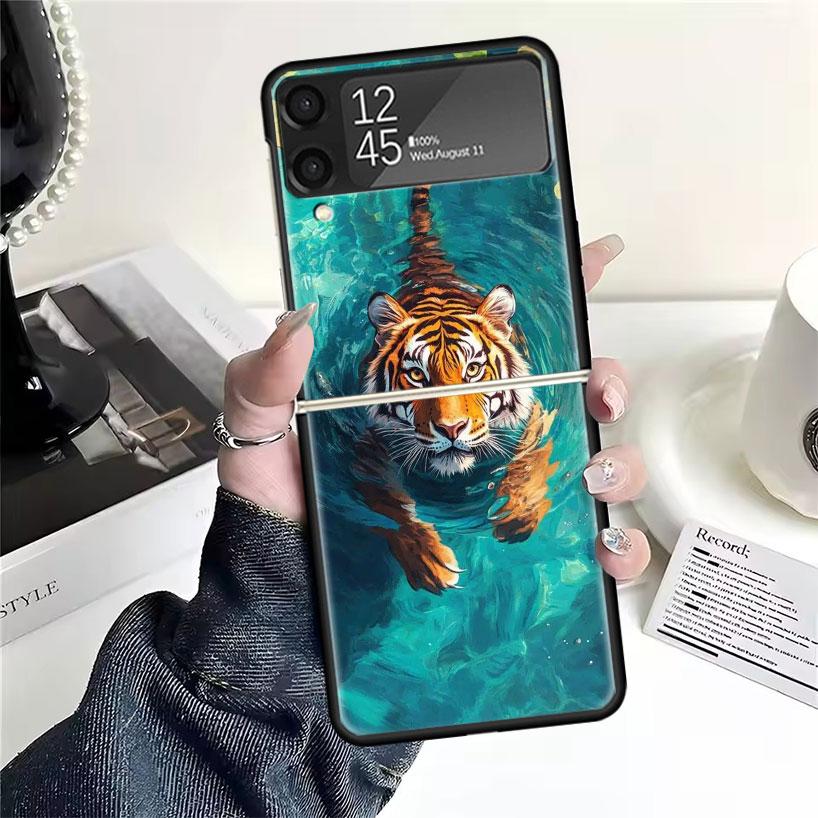 Превосходные Чехлы с Рисунком Тигра для Samsung Galaxy Z Flip 4 5 6 7 3 Z Flip7 Flip6 Flip4 Flip5 Flip3 5G Жесткие Ударопрочные Fundas C