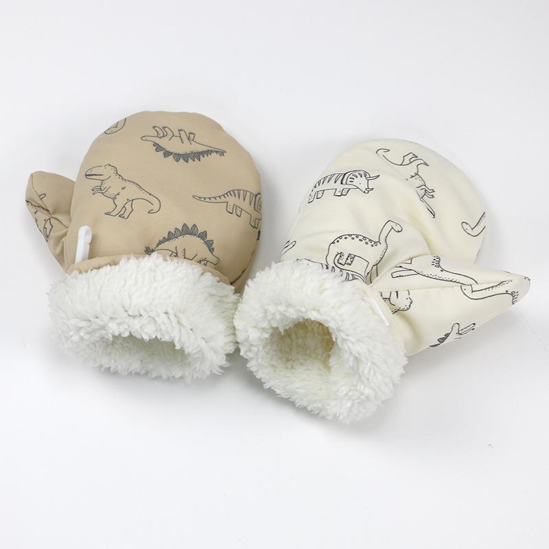 Зимние перчатки для детей на флисовой подкладке для младенцев от 6 месяцев до 10 лет. Термальные, для снега, лыж, водонепроницаемые, для зимних игр на открытом воздухе.