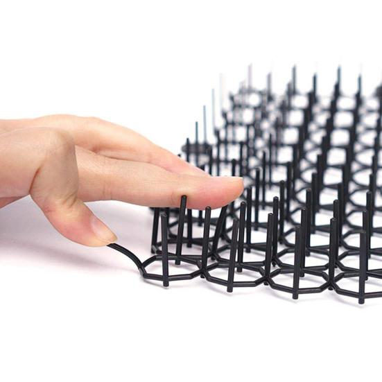 Коврик отпугивающий кошек с шипами Коврик против кошек Подходит для домашних животных Отпугиватель кошек от скатов Садовый забор для животных