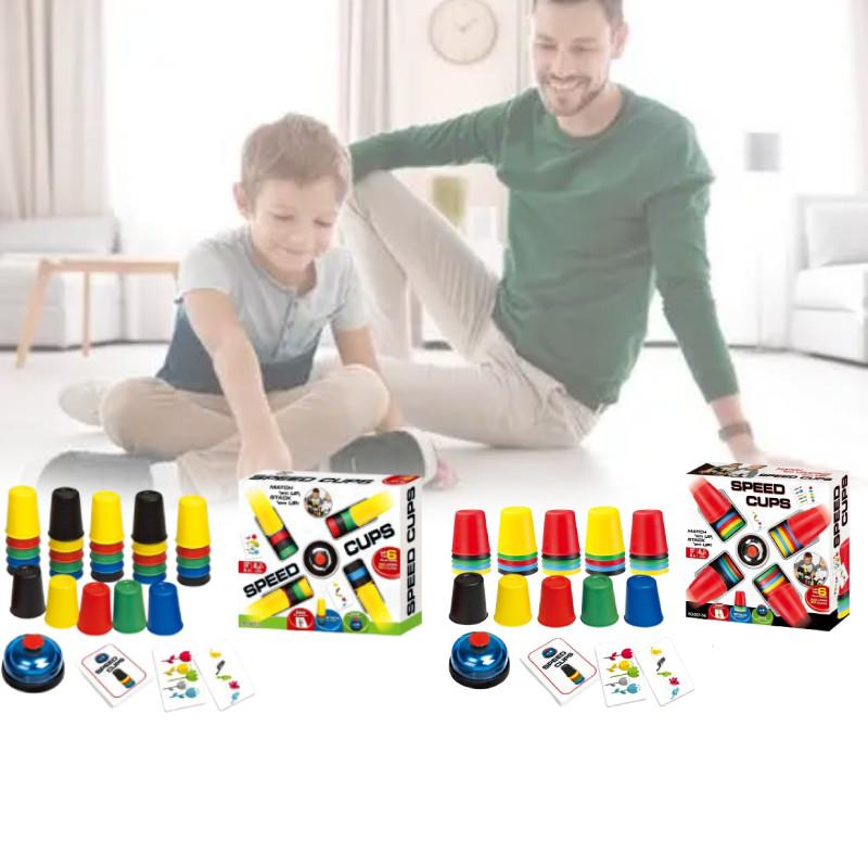 Креативная детская игра в складывание стаканчиков с высокой скоростью, развивающая реакцию и сообразительность.
