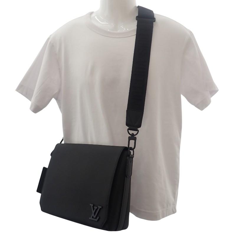 Louis Vuitton M57080 Наплечная сумка черная телячья кожа мужская
