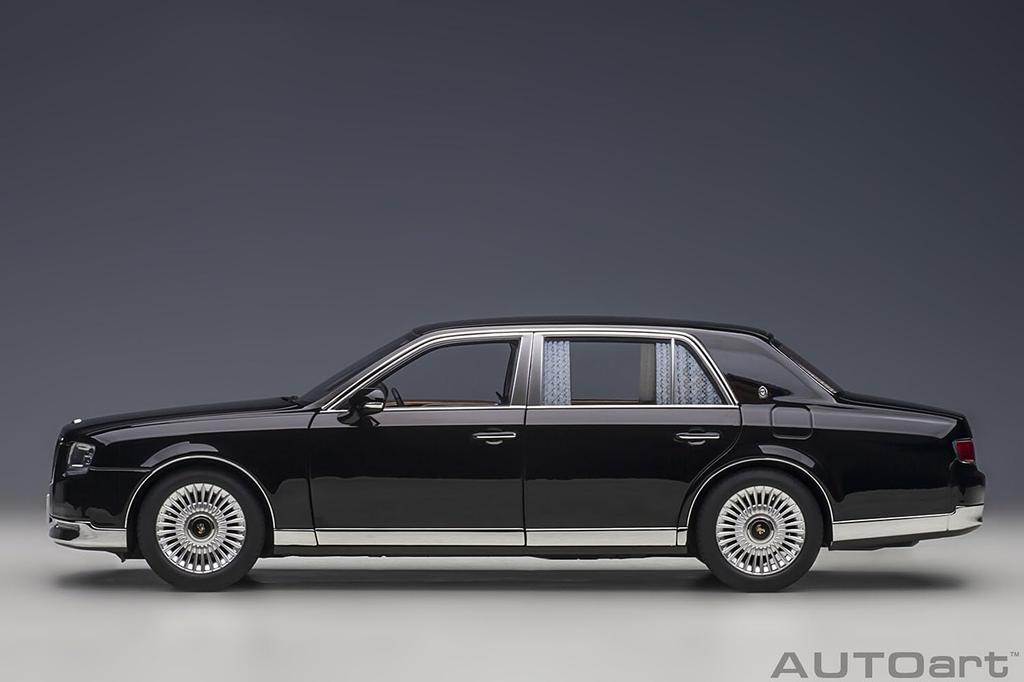 AUTOart Toyota Century Special Edition Kamui Eternal Black Готовый продукт 1/18