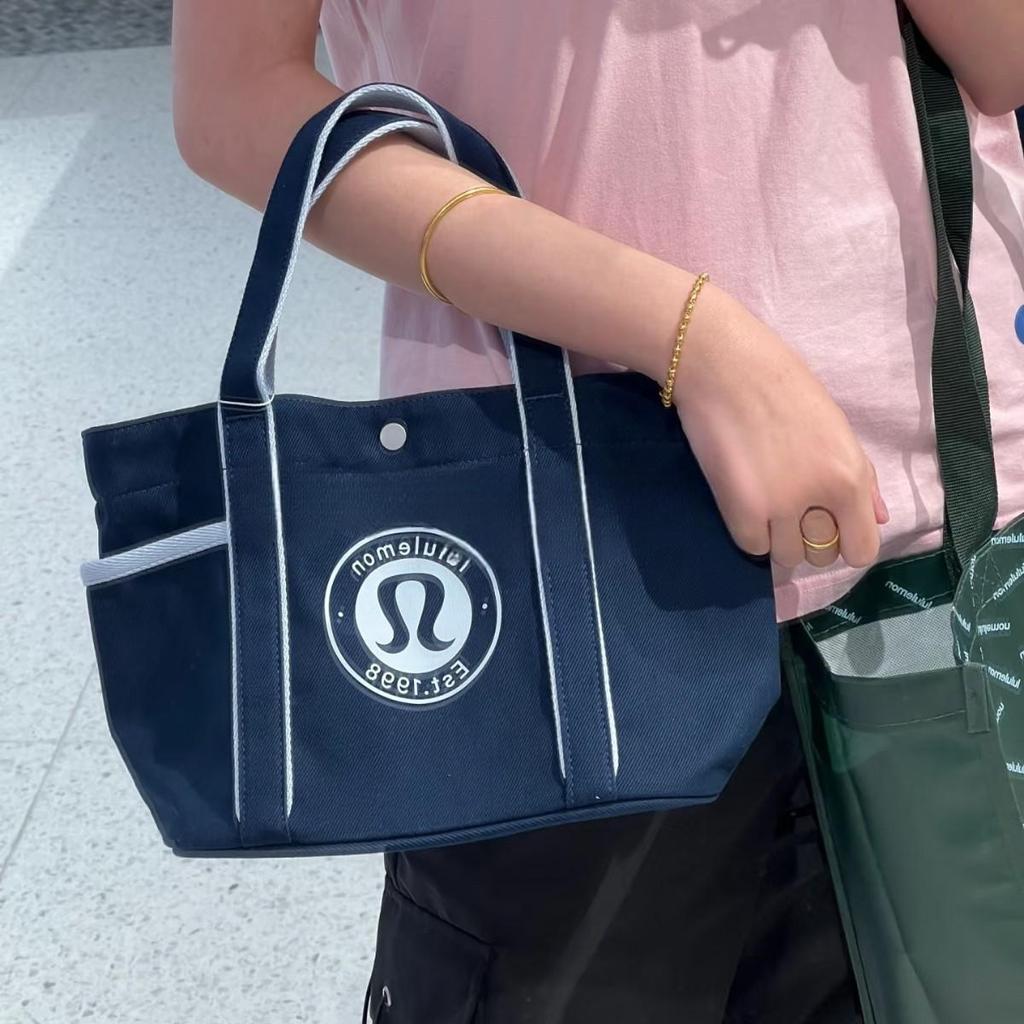 2025 Женская холщовая сумка-тоут большой вместимости с водоотталкивающим покрытием и множеством карманов, 6,5 л, спортивный стиль