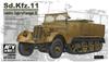 AFV Club 1/35 Немецкий полугусеничный тягач Sd.Kfz.11 3т Ранний тип Пластиковая модель в наборе FV35040