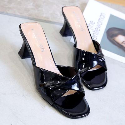 Туфли на высоком каблуке женские летние 2024 новые средние и модные квадратные туфли на толстом каблуке