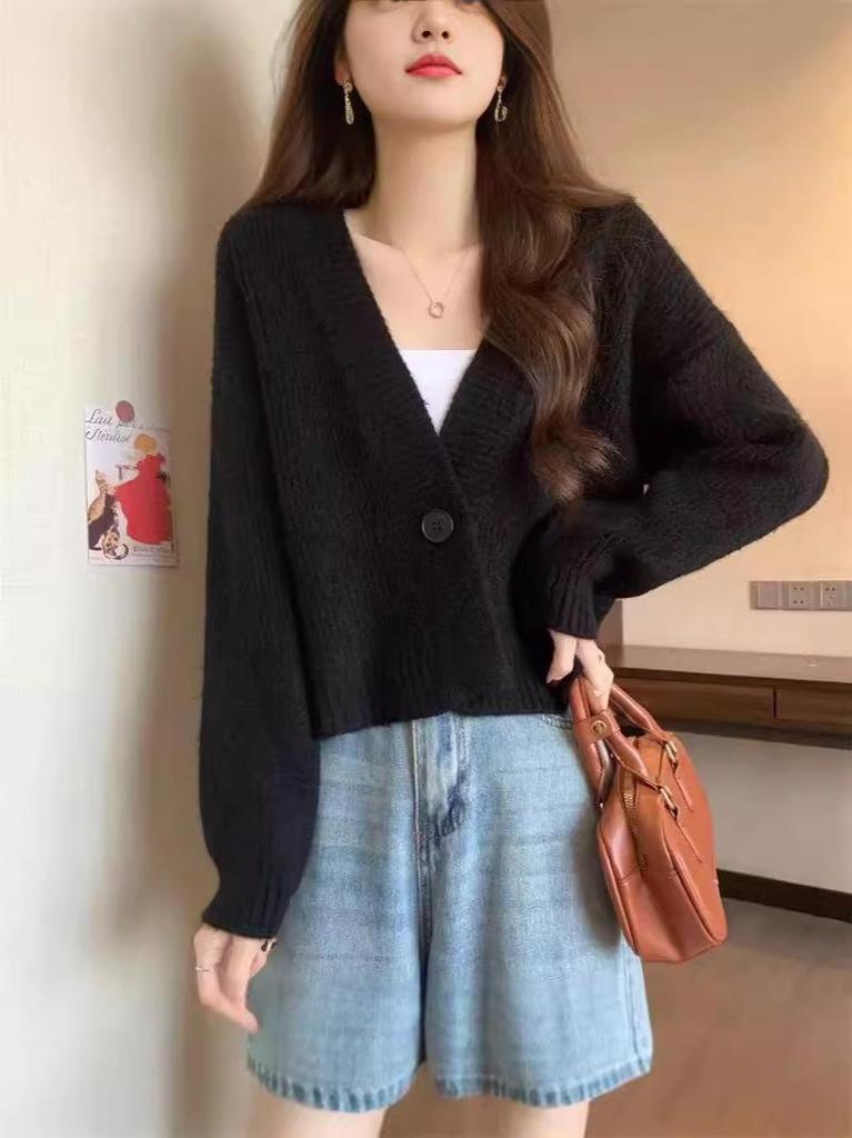 Petite Women's V-Neck Loose Knit Cardigan – New Autumn/Winter Collection