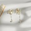 Серьги из серебра 925 пробы с лепестками ракушек и жемчугом на длинных кисточках - Корейский милый стиль