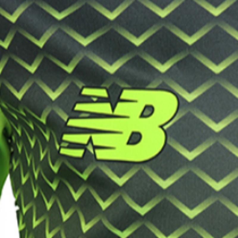 New Balance Long Sleeve Tee Nb Graphic Ls Jersey Zq Nbnd7b5811 40