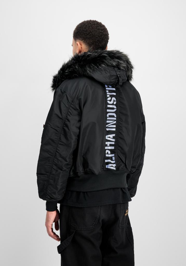 Зимняя куртка Alpha Industries 45 P Hooded Custom schwarz
