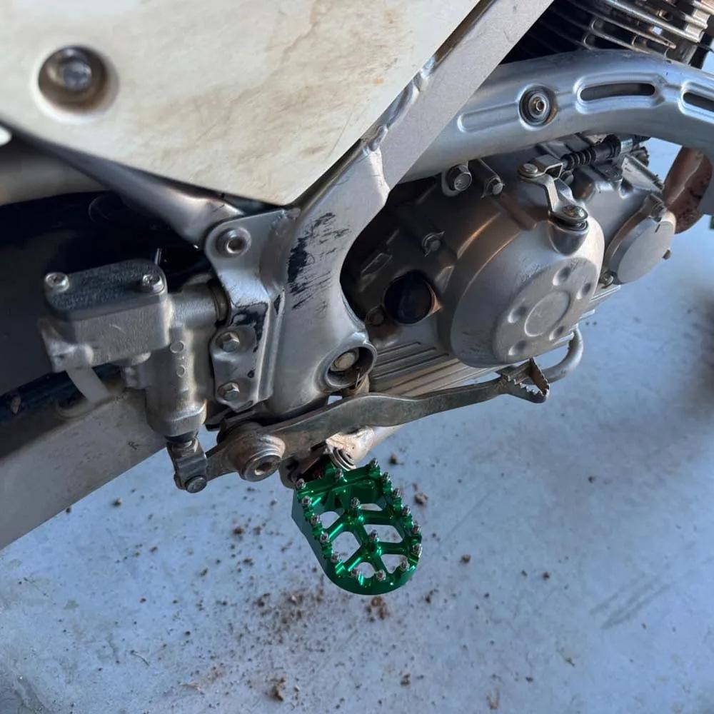 Нескользящие передние подножки для внедорожных мотоциклов Kawasaki KX65/80/85/100
