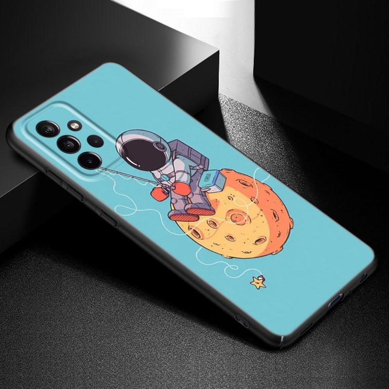 Милый чехол для телефона с космонавтом и Землей для Samsung Galaxy A21 A30 A50 A52 S A13 A22 A32 A33 A53 A73 5G A11 A12 A31 A51 A70 A71 A72