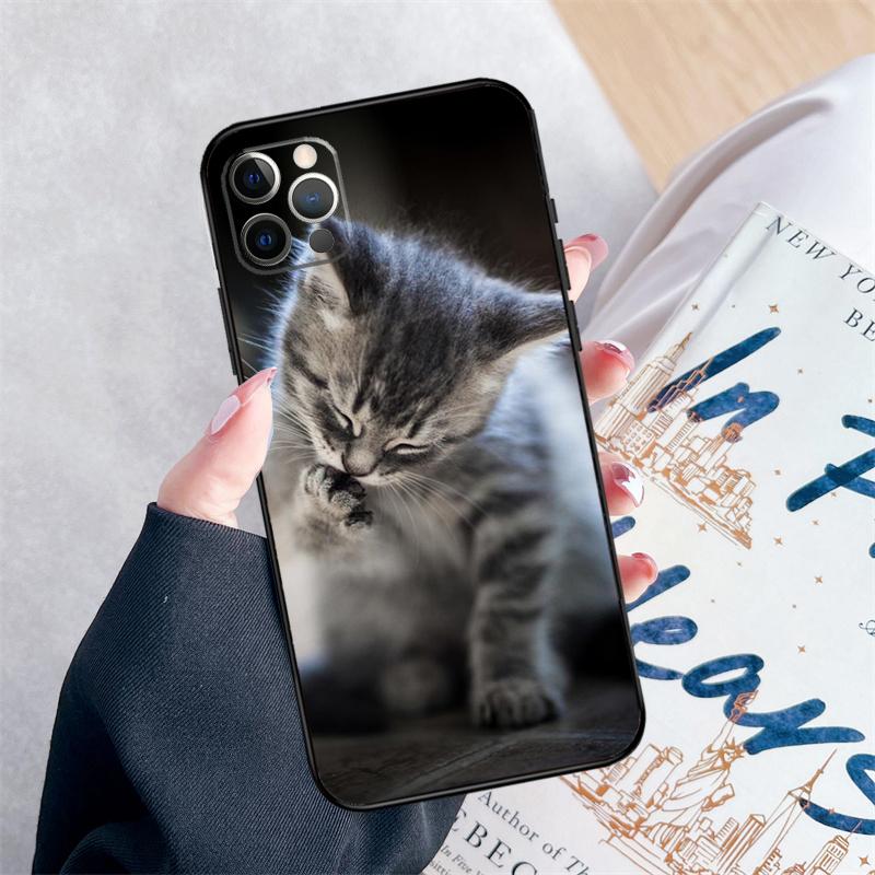 Kitted Cats Cute Phone Case For iPhone 14 15 16 Pro Max 12 13 Mini 11 Pro Max XR 15 16 Plus 16e Cover Coque