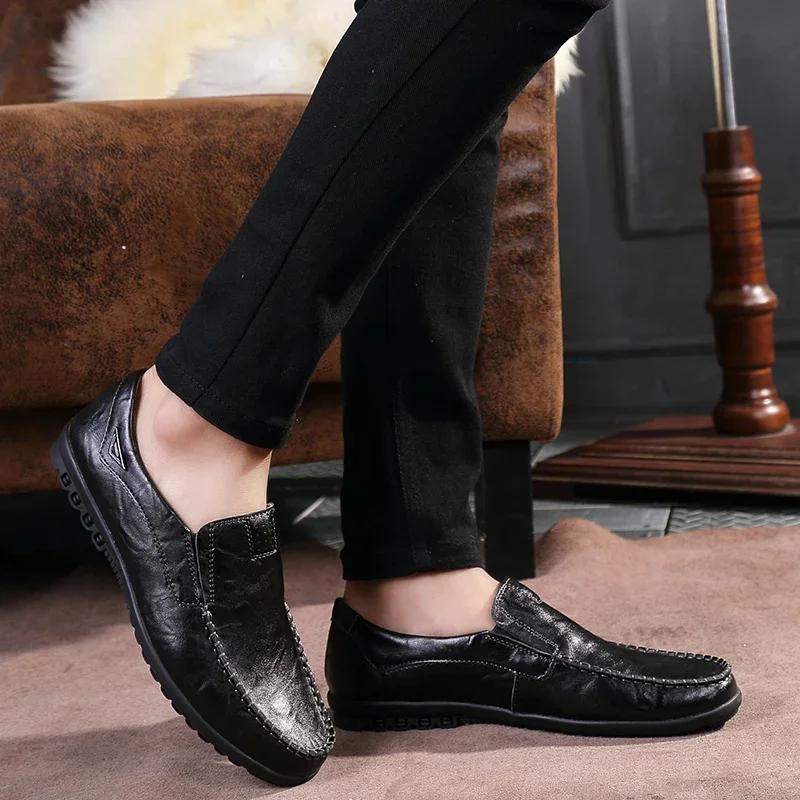 Fashion Luxury Handmade Leather Shoes for Men Fashion Men's Casual Shoes Slip On Loafers Lightweight Driving Shoes Men Flats Moccasins