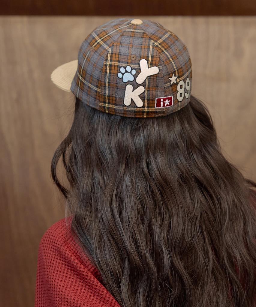WAIKEI Flannel Check Dolphin Cap Brown