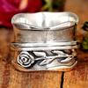 He Cheng Retro Rose Anxiety Relief Ring - TikTok Hot Style
