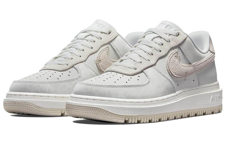 Nike Air Force 1 Luxe 'Triple White' DD9605-100