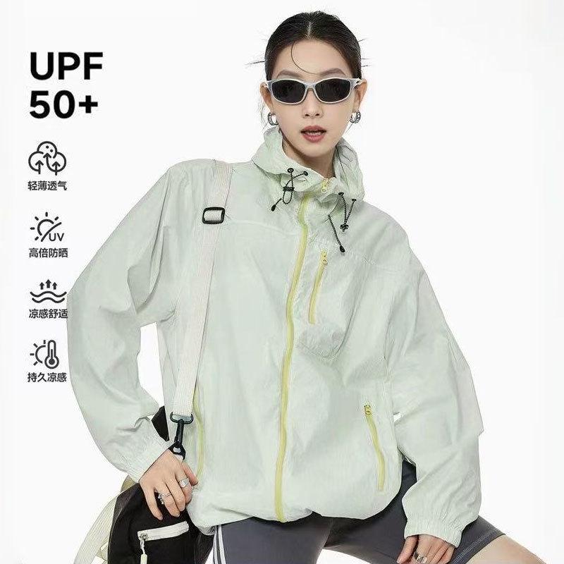 Mountain sunscreen clothing for women, small UV protection, light and thin loose and breathable men's sunscreen clothing can store skin clothing