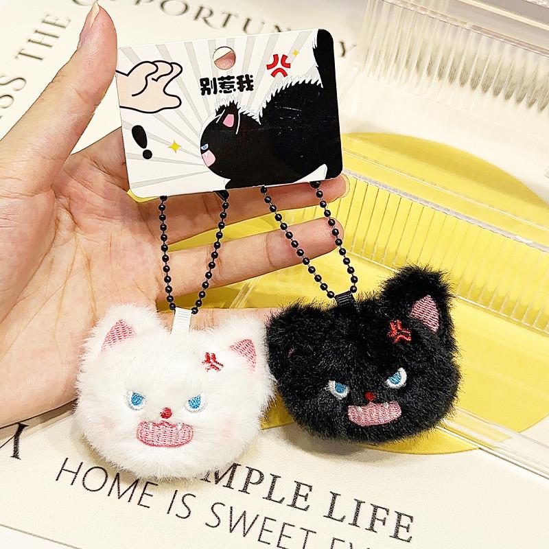 Angry Jinnew Creative Toothed Cat With Magnetic Attraction Keychain Earphone Bag
