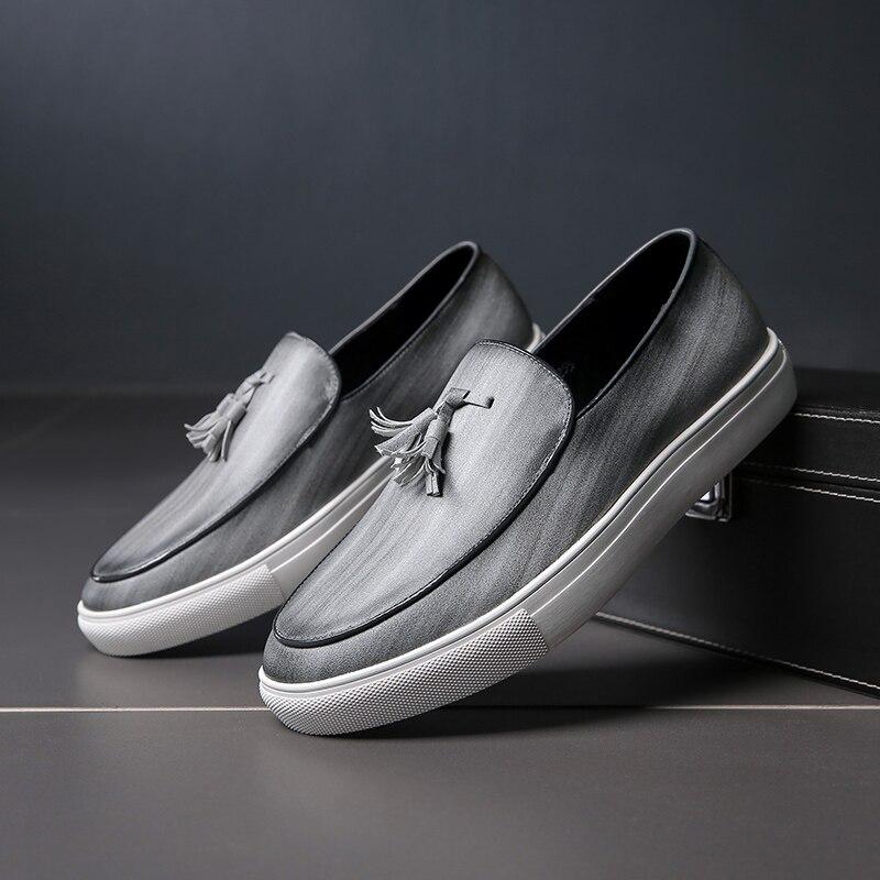 Men 'S Casual Shoes Lazy Casual Leather Men Shoes Trend Shoes Men Fashion Sneakers Loafers Shoes Flats Shoes Big Size Board Shoes