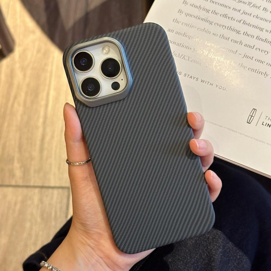 Ультратонкий матовый чехол из твердого ПК с рисунком под карбон для iPhone 15 14 Pro Max 16 Pro 13 12, цветная splicing-броня, противоударный чехол