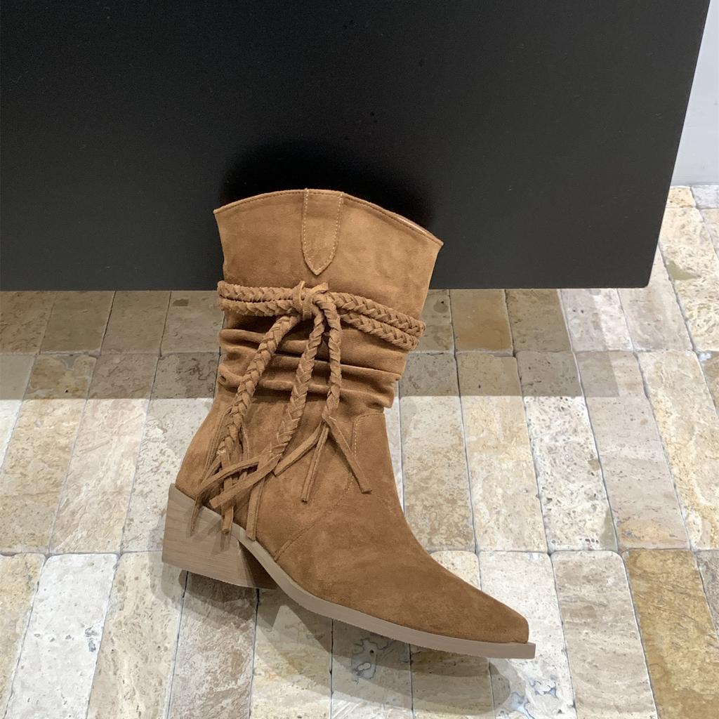 Винтажные замшевые коричневые короткие ботинки с V-образным вырезом, облегающие ботинки, женские ботинки 2025 весна-осень, высокий каблук, острый носок, средняя высота голенища, ботинки Мартин