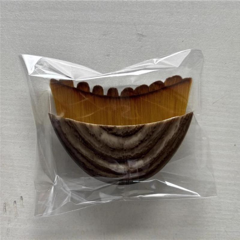 Эргономичная массажная щетка для лица для лимфатического контуринга с защитным чехлом