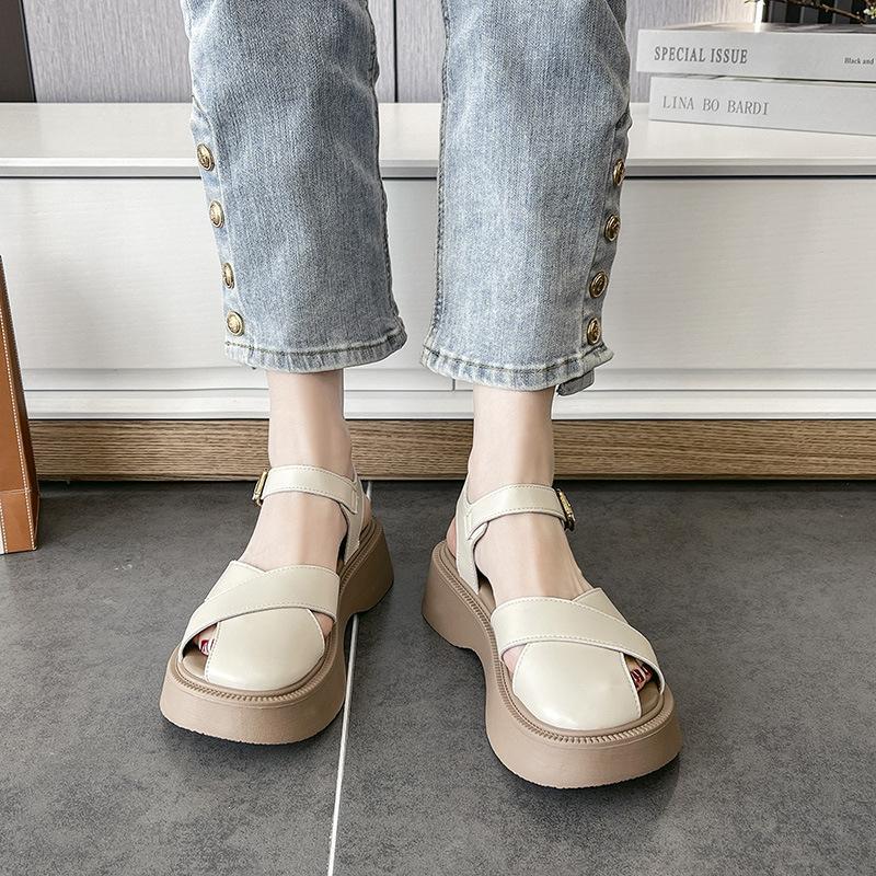 Женские летние свадебные босоножки на толстом каблуке