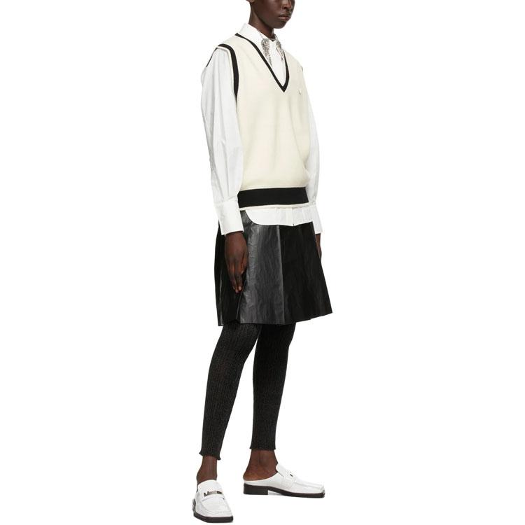 WE11DONE Logo Metal Detail Knit Vest WD-KV1-21-612-U-IV