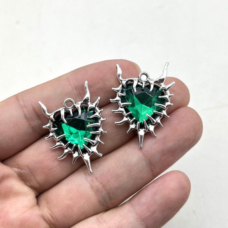 Инопланетное ожерелье с кулоном из стразов: Готический панк-стиль для мужчин и женщин