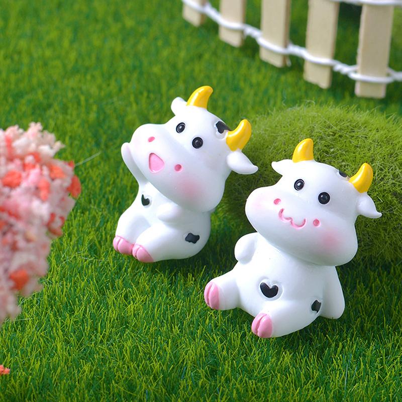 Mini Cute Cow Figurine Craft Miniature Model Home Decoration Accessories Desktop Garden Micro Landscape Ornaments Gift