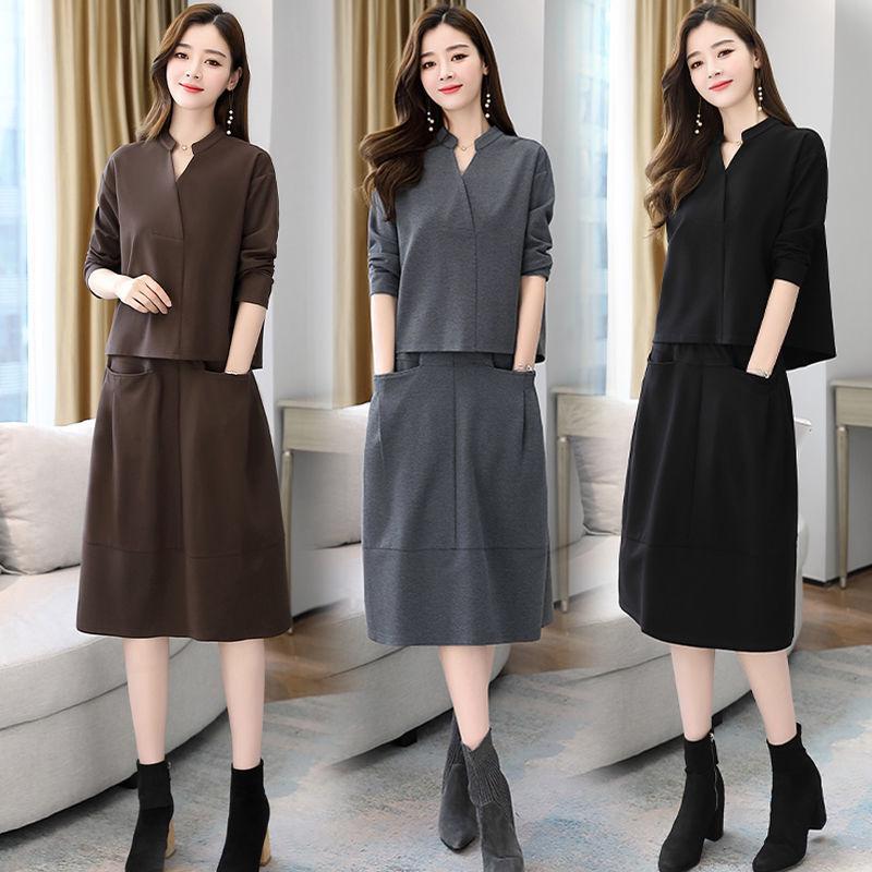 Женский модный облегающий костюм-двойка Весна 2025 - Стильный и омолаживающий для зрелых женщин