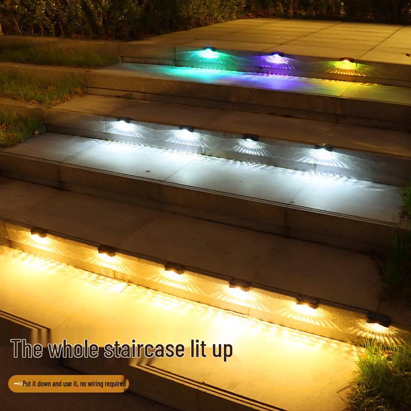 Solar Powered Outdoor Step and Railing Lights for Gardens and Stairs