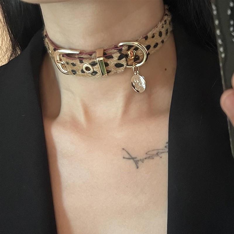 Chic Spicy Girl Leather Bell Choker Necklace – Unique Minority Design