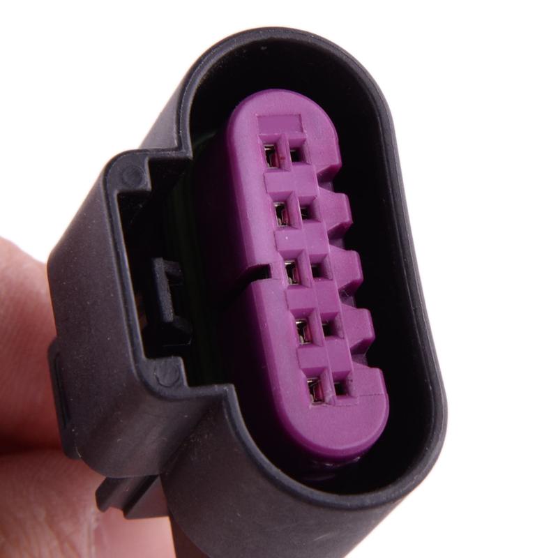 88953146 Brake Tail Light Circuit Board Repair Connector Wire Pigtail Harness Plug PT1555 Fit For GMC Envoy Chevrolet SSR