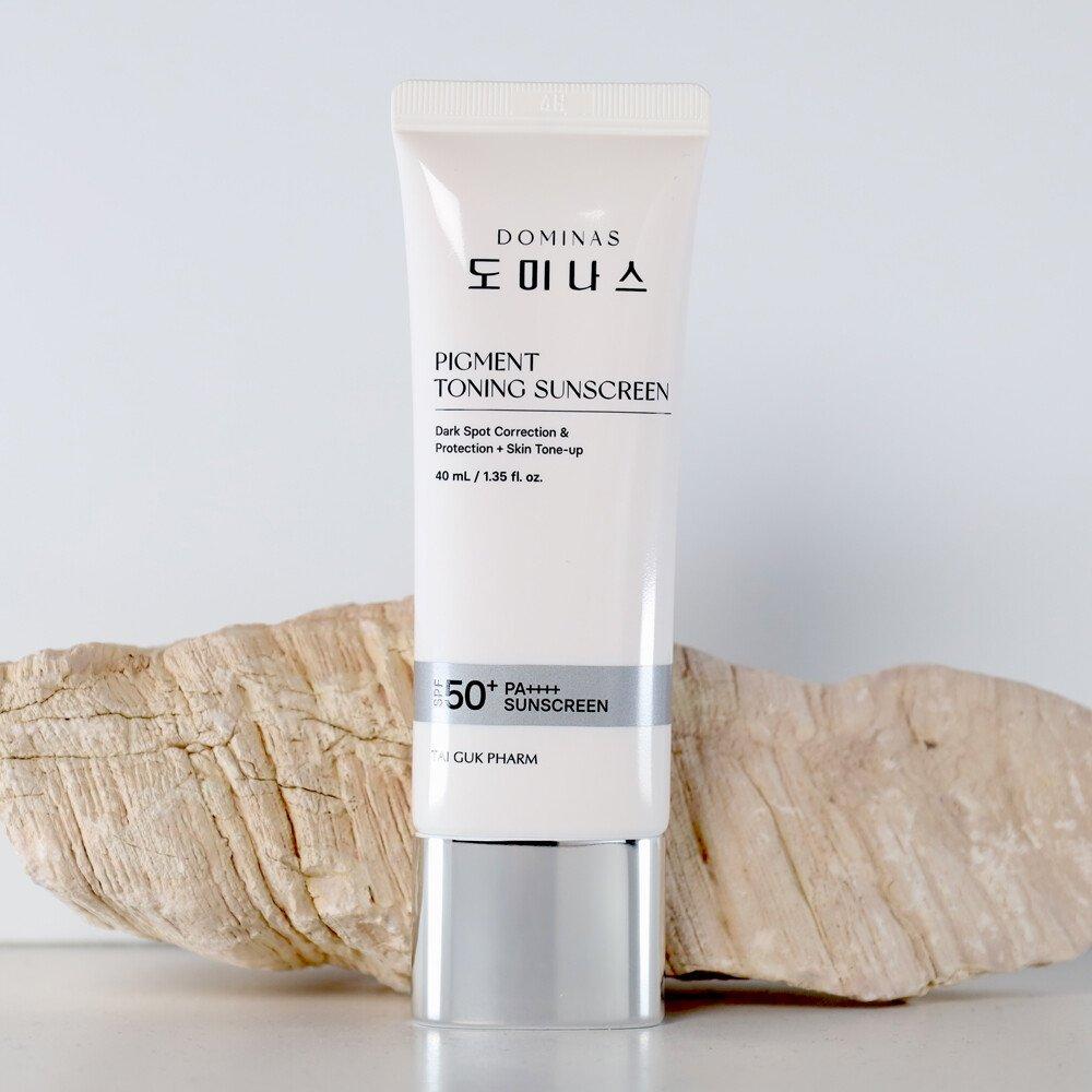 DOMINAS Пигмент Транексамовая кислота Тонирующий солнцезащитный крем Солнцезащитный крем 40 мл
