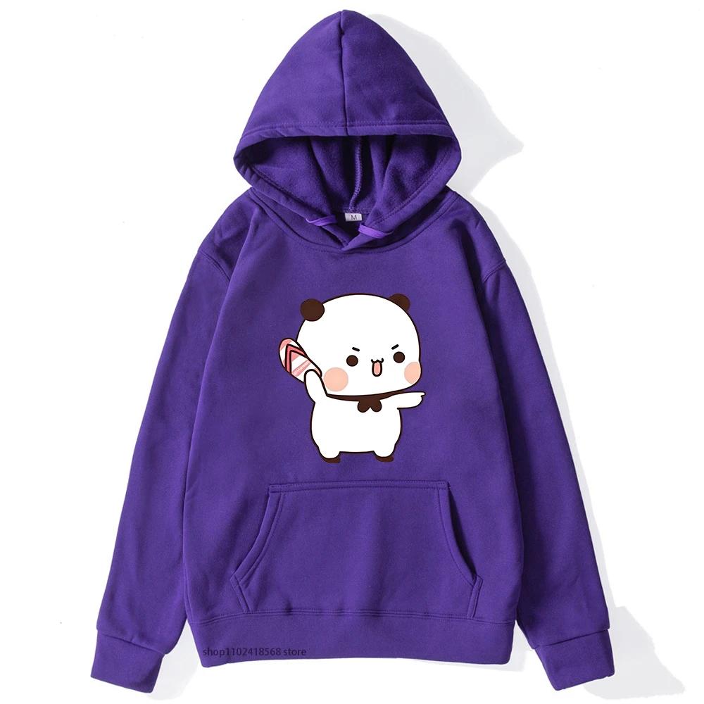 Бубу бросает шлепанцы в Дуду, так как он дразнит Бубуса Толстовка Дудус был брошен шлепанцами Бу, так как толстовка