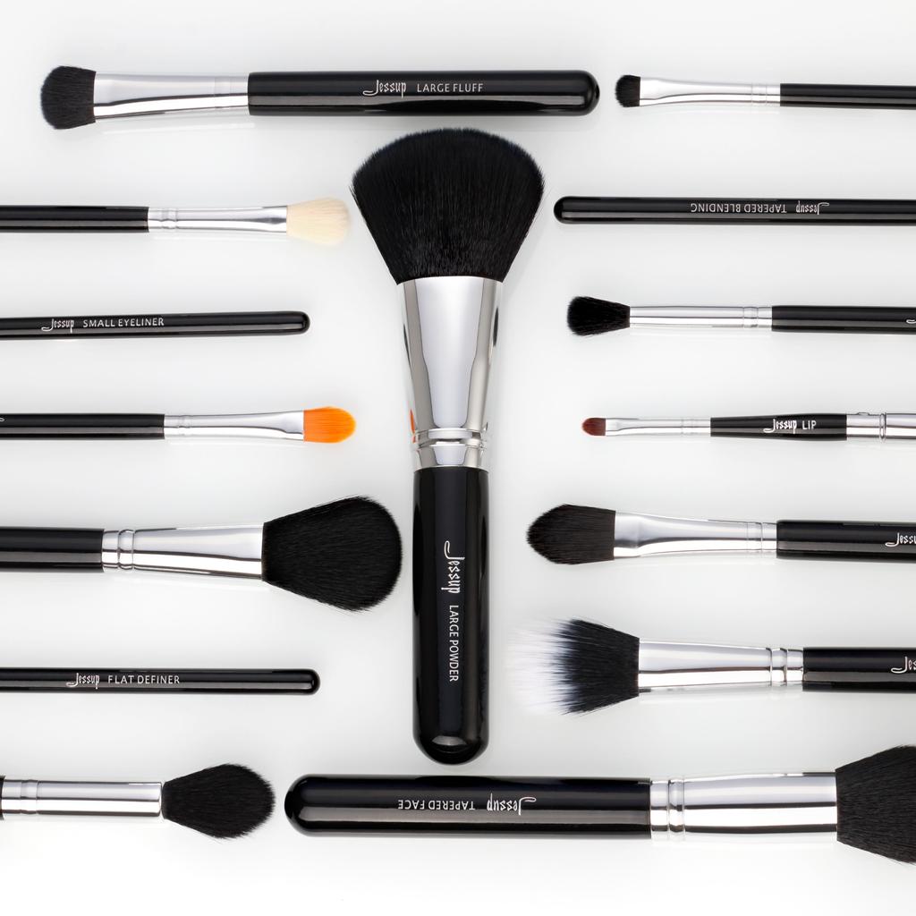 Набор профессиональных кистей для макияжа, 15 шт (Black / Silver)