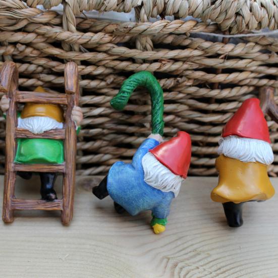 3Pcs Hanging Gnome Figurine Ladder Climbing Colorful Faceless Dwarf Resin Statue Sculpture Desktop Garden Decoration Ornament Festival Gift