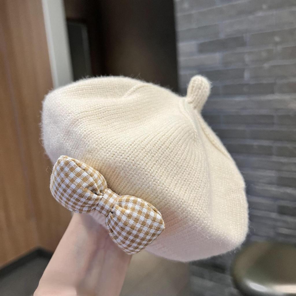 Flower Baby Beret Hat Winter Warm Knitted Beanie Cap for Infant Girls Korean Toddler Princess Artist Solid Color Painter Caps