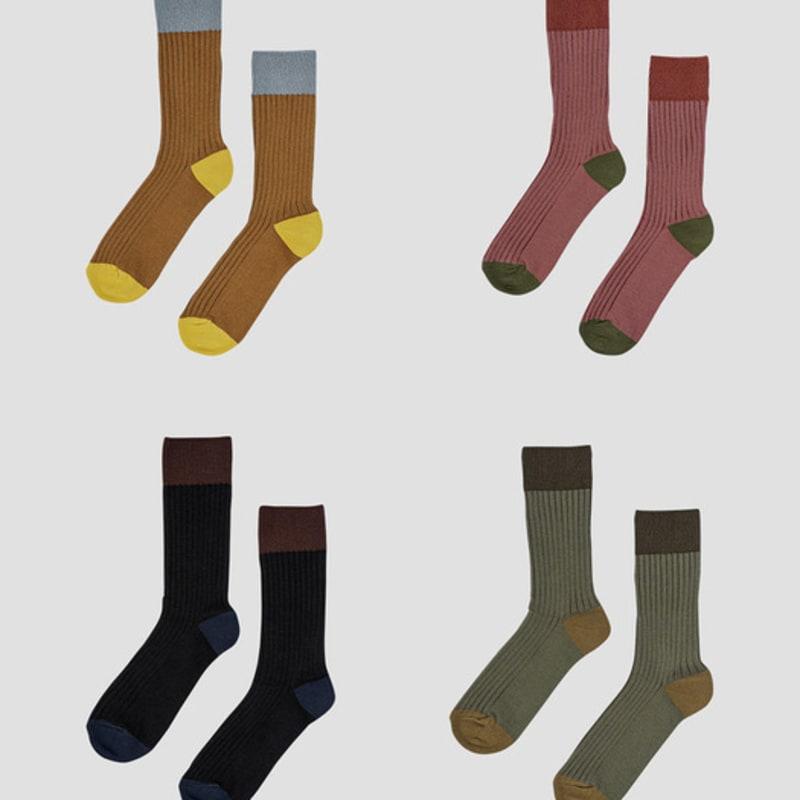 i hate monday two-tone lip socks set of 2 (4 colors)