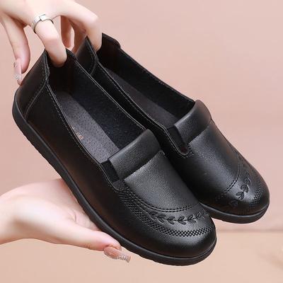 Женская обувь среднего и пожилого возраста на весну и осень. Мамины туфли-лоферы с мягкой нескользящей подошвой. Удобные туфли без застежек на плоской подошве для бабушек.