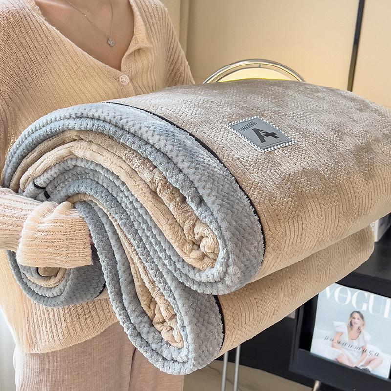 Белый вязаный бархатный плед Мягкий, приятный к коже, теплый флисовый плед Всесезонное многофункциональное стеганое одеяло для сна, дивана