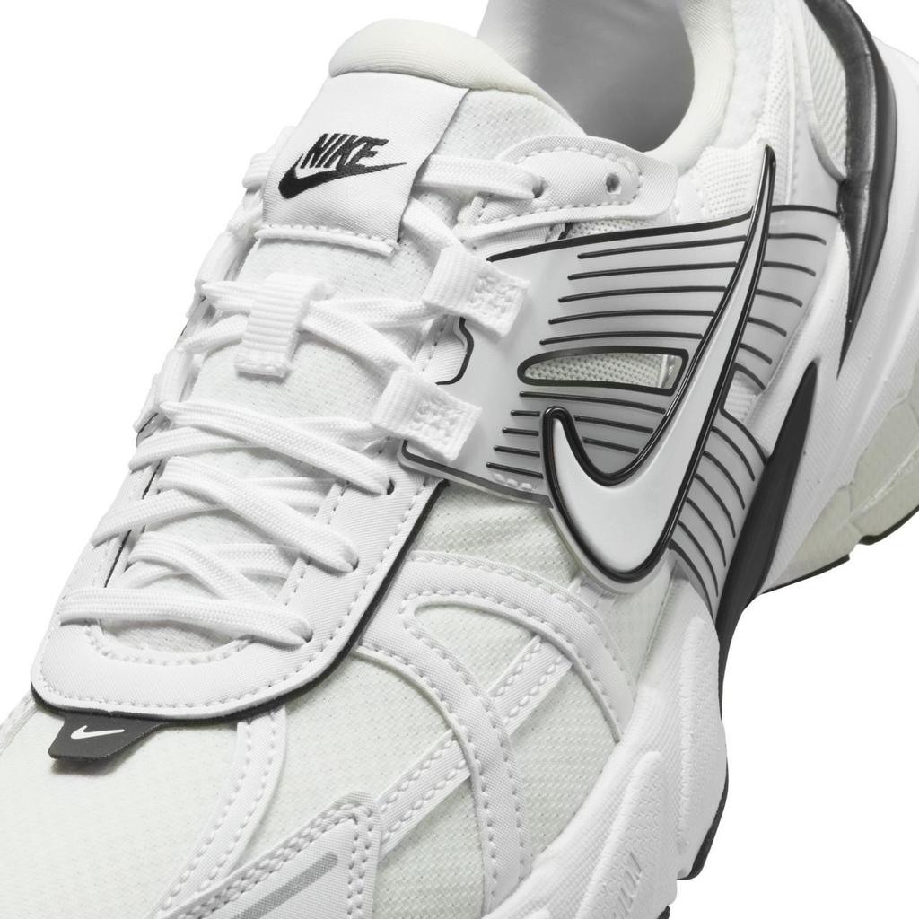 HF5342-100 NIKE V2K RUN БЕЛЫЙ БЕЛЫЙ-ПЛАТИНОВЫЙ ОТТЕНОК-СУММИТ БЕЛЫЙ (Женский)