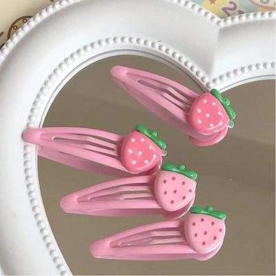 4 шт. Розовые и нежные мультяшные заколки-крабики для волос с клубникой, Милые блестящие заколки для челки, Универсальный аксессуар для волос для девочек с боковыми заколками