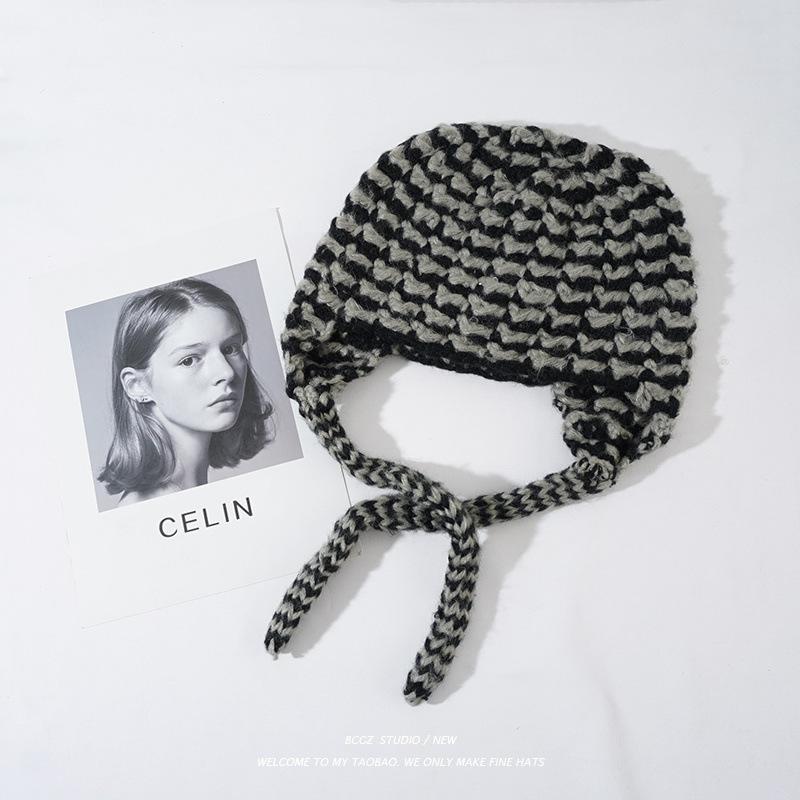 Шапка Женская Зимняя Милая и Симпатичная Девочка Утолщенные Защитники Ушей Осень и Зима Универсальная Вязаная Шапка Теплая Толстая Шерстяная Шапка