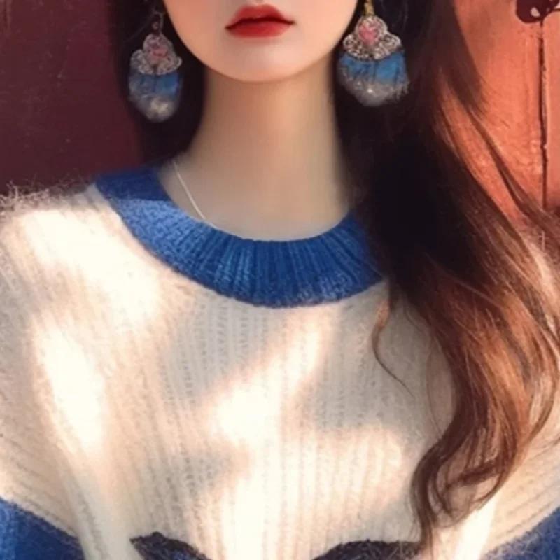 Женский контрастный синий свитер с длинными рукавами и круглым вырезом, вязаный свитер, свободный женский зимний топ с принтом бабочек