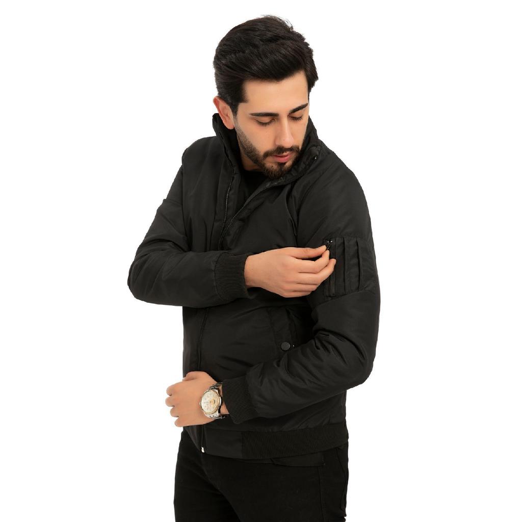 Мужское сезонное водо- и ветронепроницаемое пальто с воротником-стойкой на черной подкладке и карманами