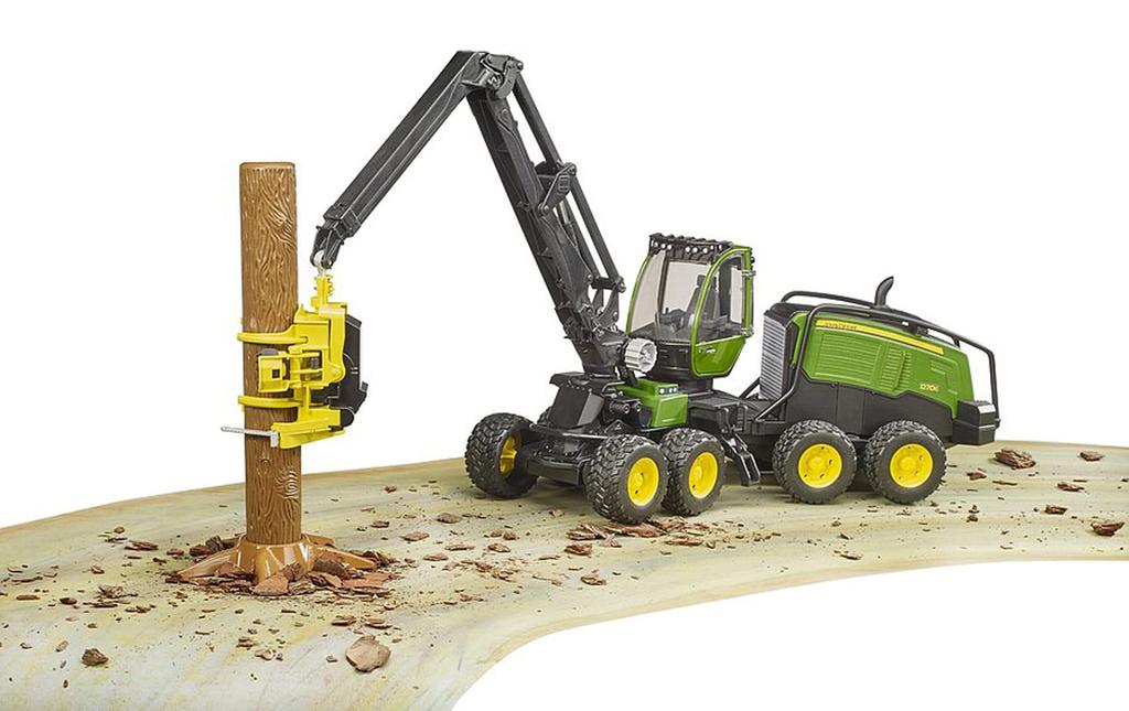 Комбайн bruder John Deere 1270G BR02135 (с бревнами)