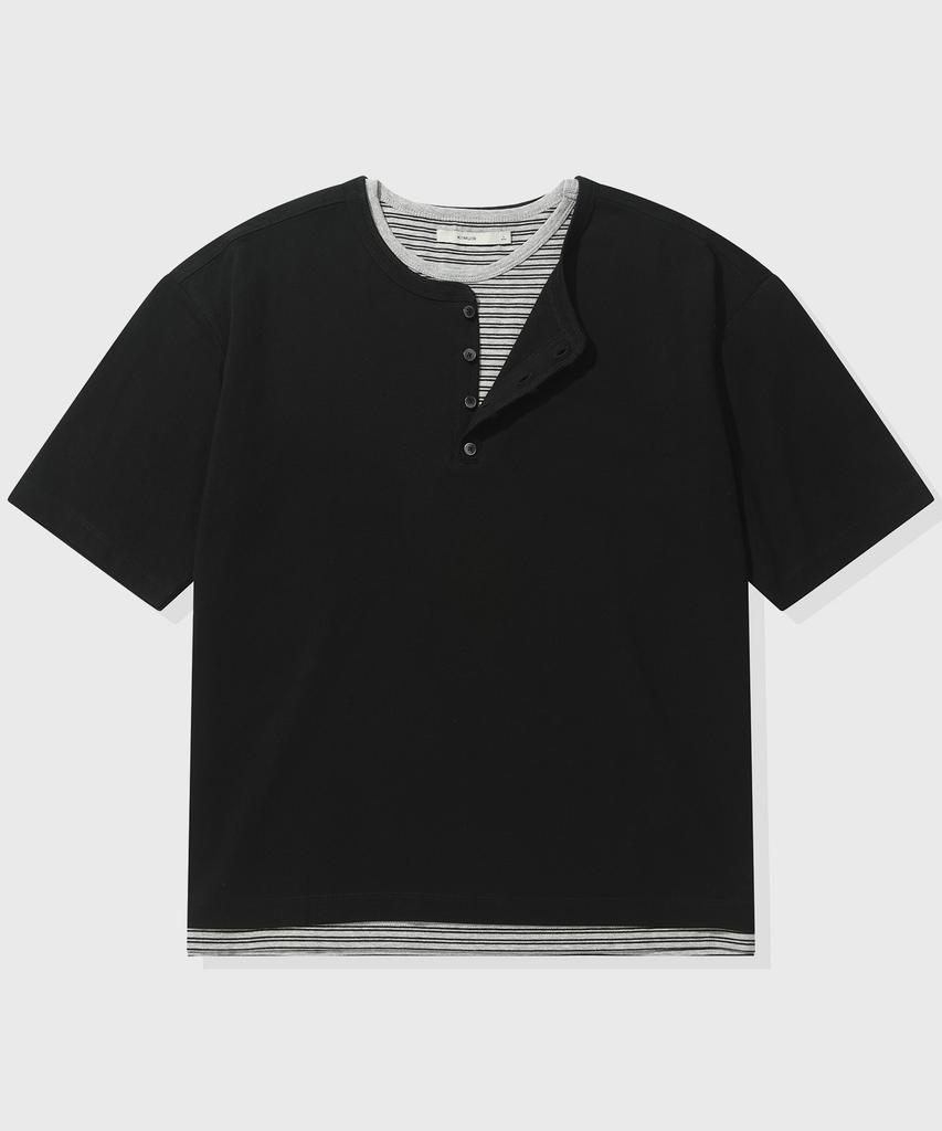 KIIMUIR [Укороченный] Полосатая многослойная футболка-henley с коротким рукавом_Черный