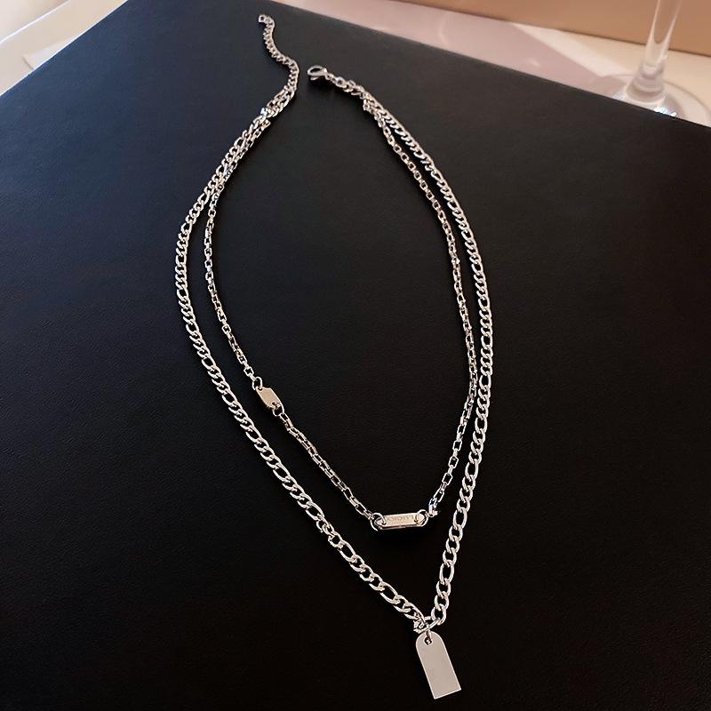 Ожерелье-подвеска "Черное сердце" из титановой стали - Нишевый дизайн высокого класса, цепочка для свитера